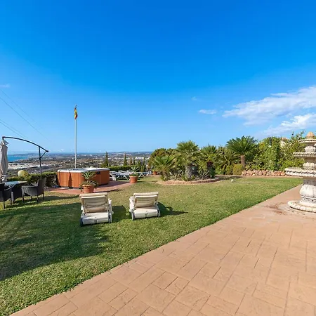 Roca One-bedroom Flat