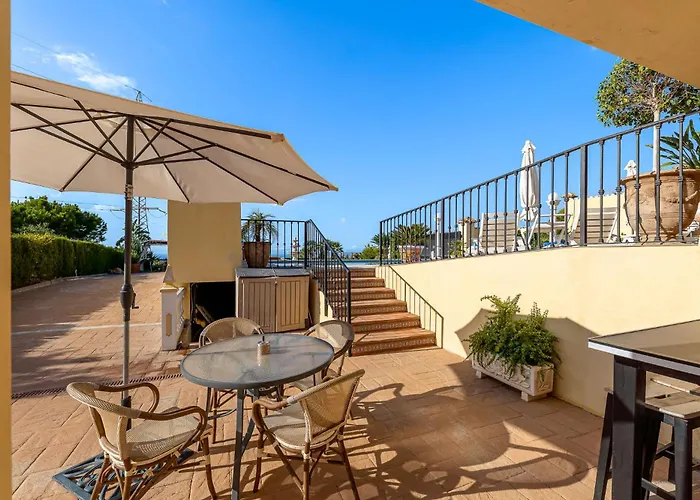 Roca One-bedroom Flat Hostel Εστεπόνα